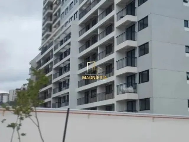 Apartamento 1 quarto e 1 banheiro, à venda, no bairro Portão em Curitiba