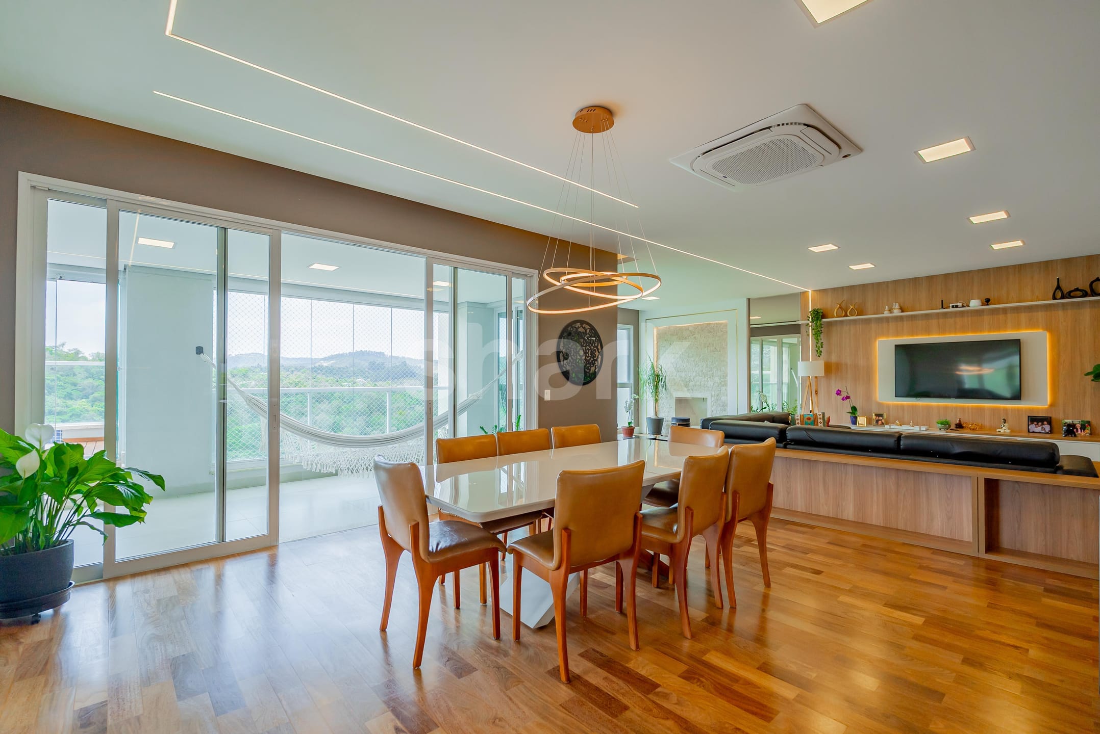 Apartamento em Tamboré