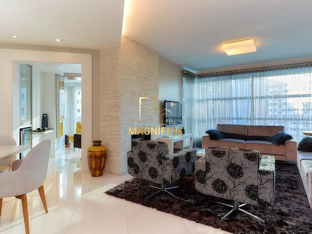 Apartamento 4 quartos e 8 banheiros, à venda, no bairro Batel em Curitiba
