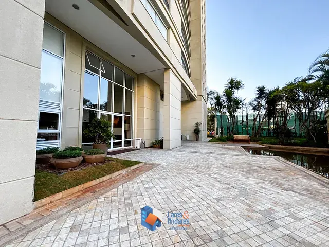 Apartamento com 548m² 3 quartos e 5 banheiros, à venda, no bairro Vila Romana em São Paulo
