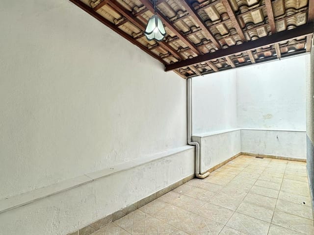 Foto do Apartamento - Área privativa com 03 quartos, sendo 01 com suíte, 01 vaga de garagem à Venda no bairro Planalto, Belo Horizonte, MG | Deltalar Imóveis