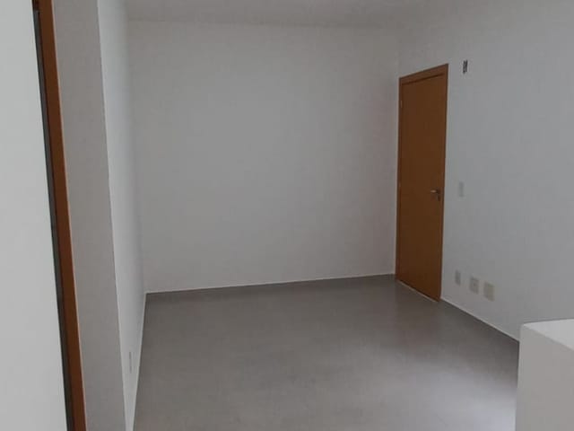 Apartamento 2 quartos e 1 banheiro, à venda, no bairro Jardim Gurilândia em Taubaté