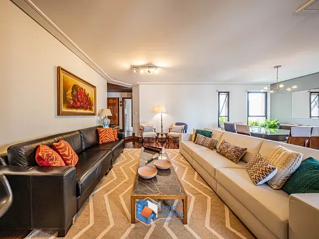 Apartamento com 160m² 3 quartos e 5 banheiros, à venda, no bairro Vila Olímpia em São Paulo