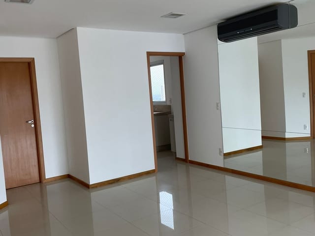 Foto do Apartamento - Apartamento Edifício Poty Lazzarotto - 104m² - 3 Vagas - Face Norte | Imobiliária GEUM