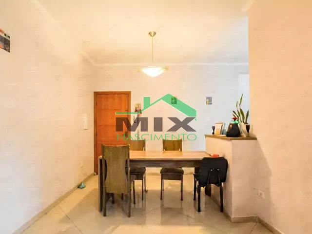 Apartamento 2 quartos e 2 banheiros, para alugar, no bairro Vila Pires em Santo André