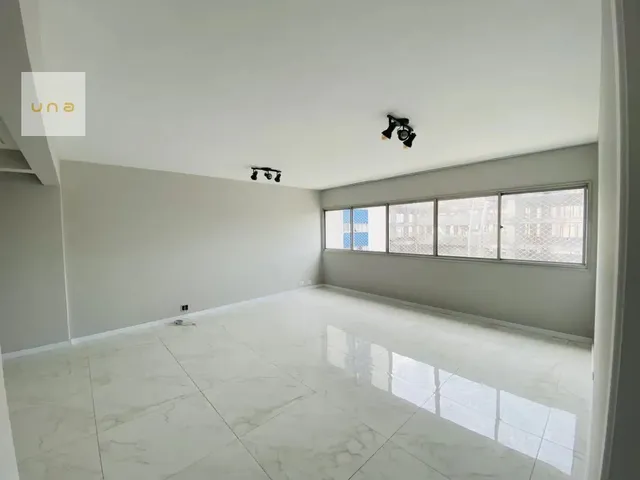 Apartamento 3 quartos e 3 banheiros, à venda, no bairro Água Verde em Curitiba