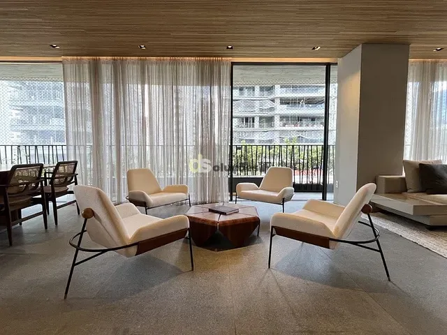 Apartamento com 4m² 3 quartos e 3 banheiros, à venda, no bairro Itaim Bibi em São Paulo