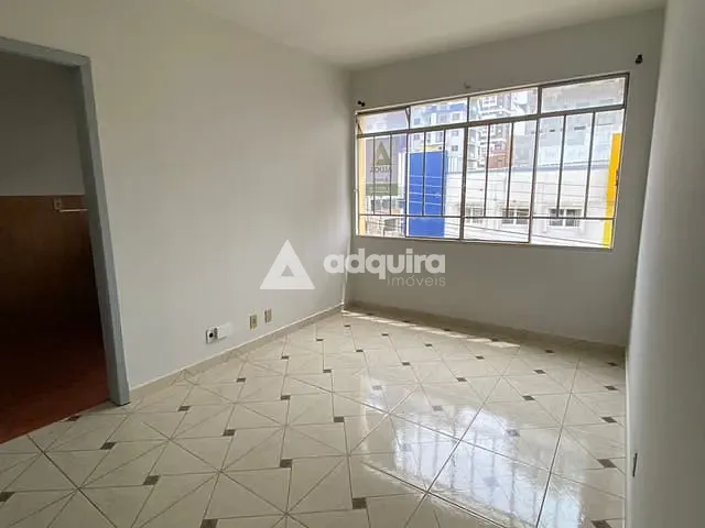 Apartamento 1 quarto e 1 banheiro, à venda, no bairro Centro em Ponta Grossa