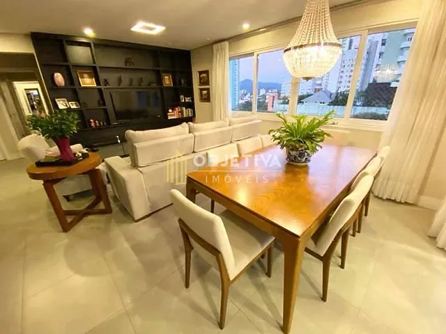 Apartamento com 169m² 3 quartos e 3 banheiros, à venda, no bairro Centro em Novo Hamburgo