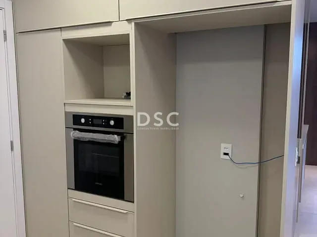Apartamento 3 quartos e 4 banheiros, à venda, no bairro Água Verde em Curitiba