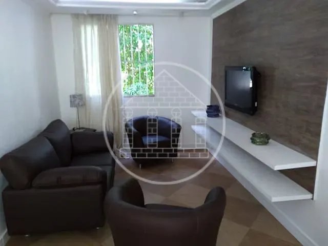 Apartamento 2 quartos e 1 banheiro, à venda, no bairro Jardim Jaqueline em São Paulo