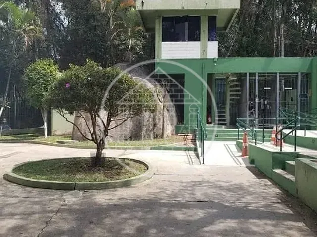 Apartamento 2 quartos e 1 banheiro, à venda, no bairro Jardim Jaqueline em São Paulo