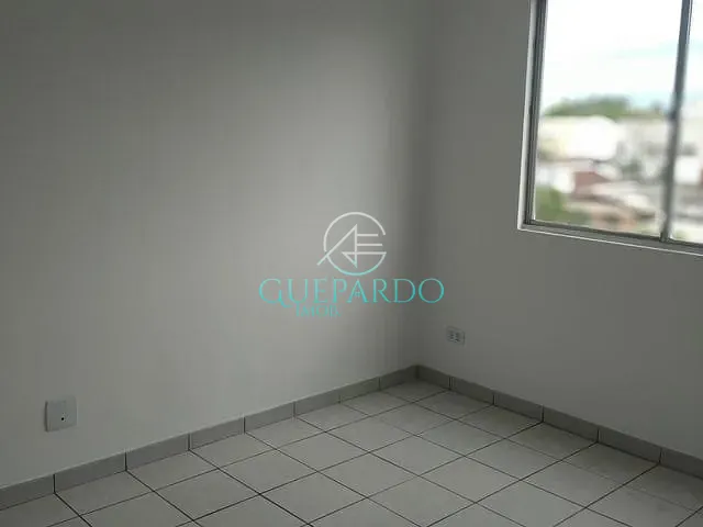 Apartamento com 61m² 1 quarto e 1 banheiro, à venda, no bairro Jardim Higienópolis em Londrina