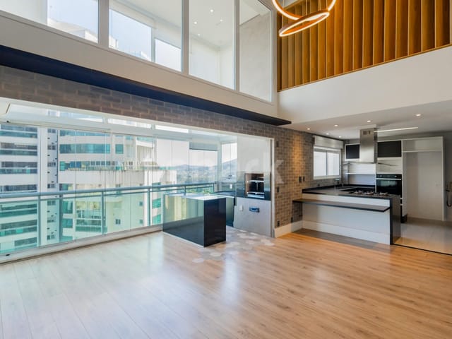 Apartamento com 136m² 3 quartos e 5 banheiros, à venda, no bairro Alphaville Empresarial em Barueri
