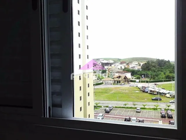 Apartamento com 68m² 2 quartos e 2 banheiros, para alugar, no bairro Urbanova em Rua Inez Maria Cuoghi