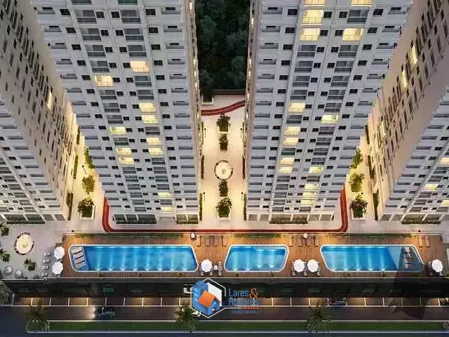 Apartamento com 15000m² 2 quartos e 2 banheiros, à venda, no bairro Centro em Camboriú