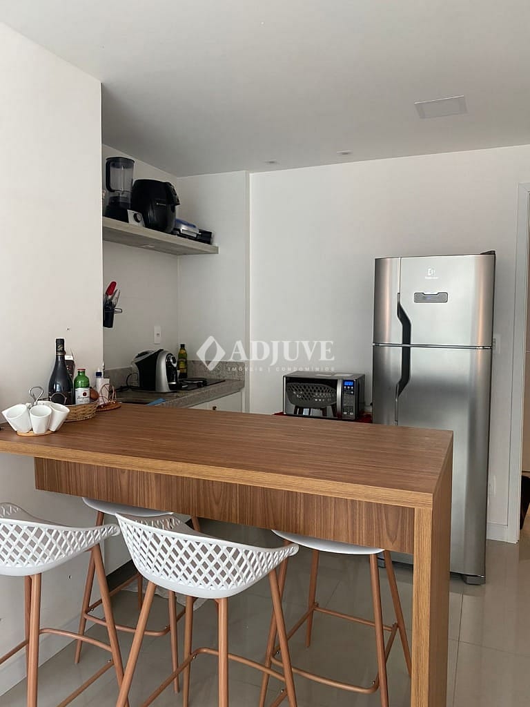 Apartamento à venda com 1 quarto, 52m² - Foto 9