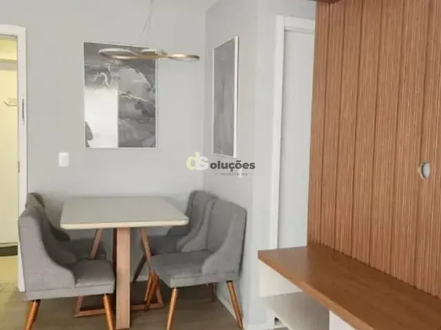Apartamento 2 quartos e 2 banheiros, à venda, no bairro Vila Anastácio em São Paulo