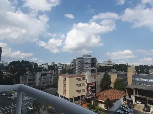 Apartamento 1 quarto e 1 banheiro, para alugar, no bairro Alto da Glória em Curitiba