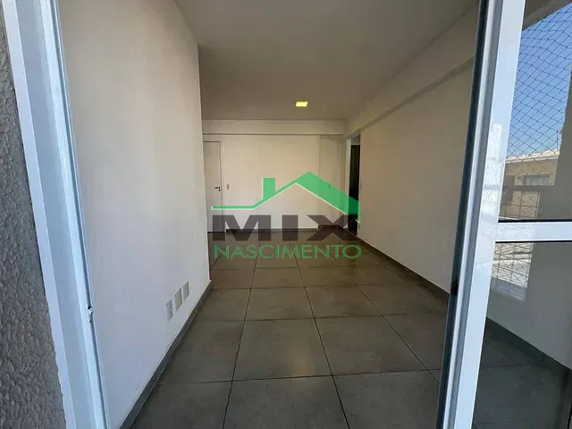 Apartamento com 53m² 2 quartos e 1 banheiro, para alugar, no bairro Vila São Pedro em Santo André