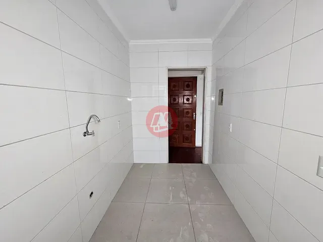 Apartamento 2 quartos e 1 banheiro, para alugar, no bairro Praia de Belas em Porto Alegre