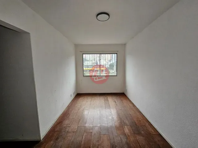 Apartamento 2 quartos e 1 banheiro, para alugar, no bairro Praia de Belas em Porto Alegre