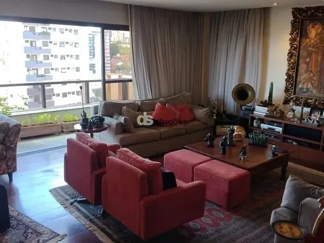 Apartamento 4 quartos e 3 banheiros, à venda, no bairro Aclimação em São Paulo
