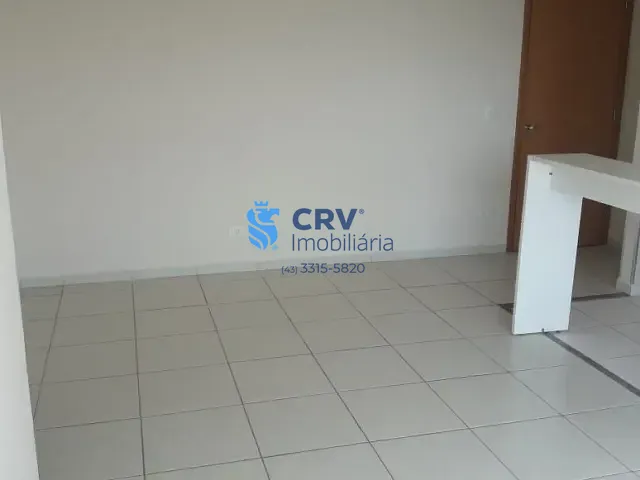 Apartamento com 98m² 3 quartos e 1 banheiro, à venda, no bairro Champagnat em Londrina