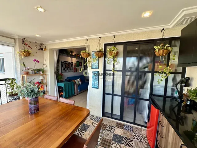 Apartamento 2 quartos e 2 banheiros, à venda, no bairro Vila Romana em São Paulo