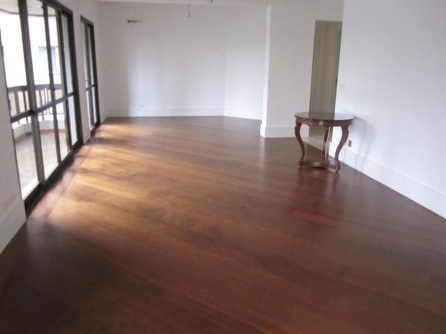 Apartamento à venda, no bairro Vila Nova Conceição em São Paulo