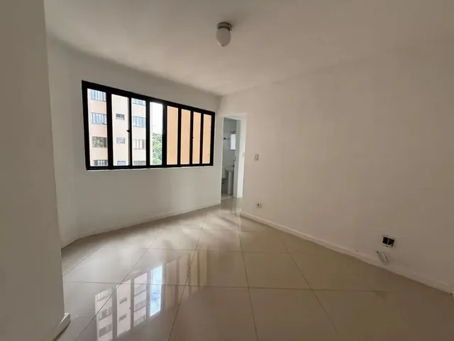 Apartamento 2 quartos e 1 banheiro, à venda, no bairro Bigorrilho em Curitiba