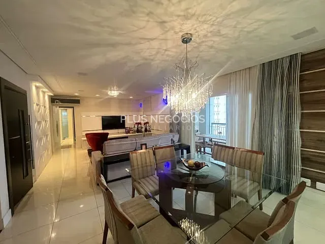 Apartamento com 200m² 3 quartos e 4 banheiros, à venda, no bairro Edíficio Único Campolim em Sorocaba