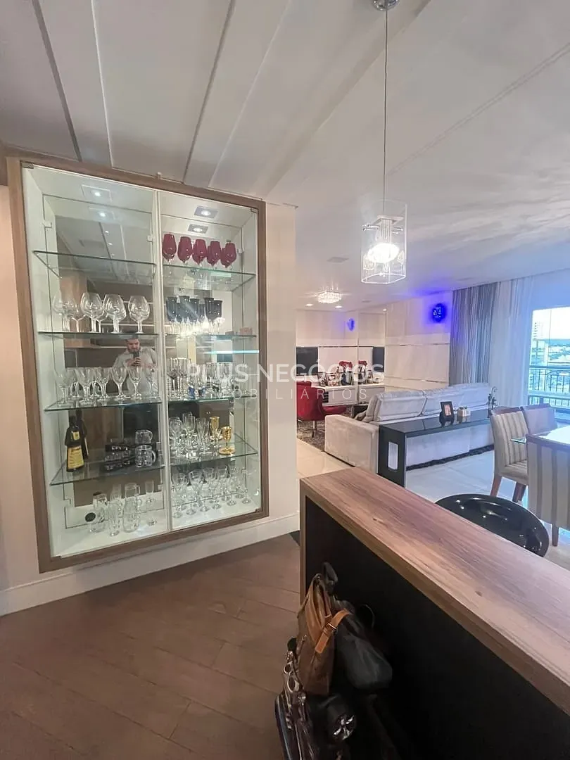 Apartamento, 3 quartos, 196 m² - Foto 14