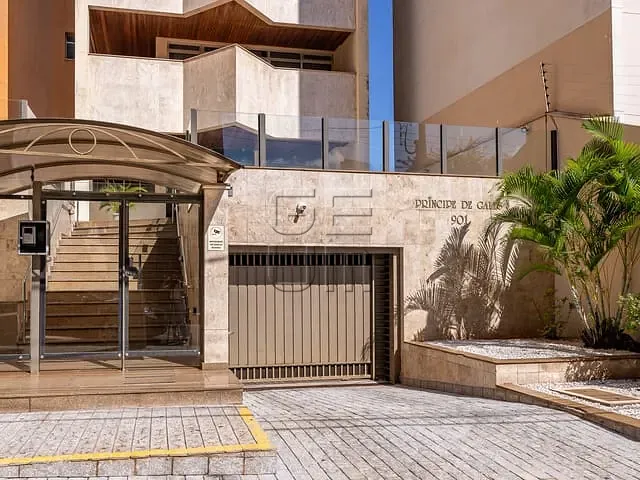 Apartamento com 406m² 4 quartos e 3 banheiros, à venda, no bairro Centro em Londrina