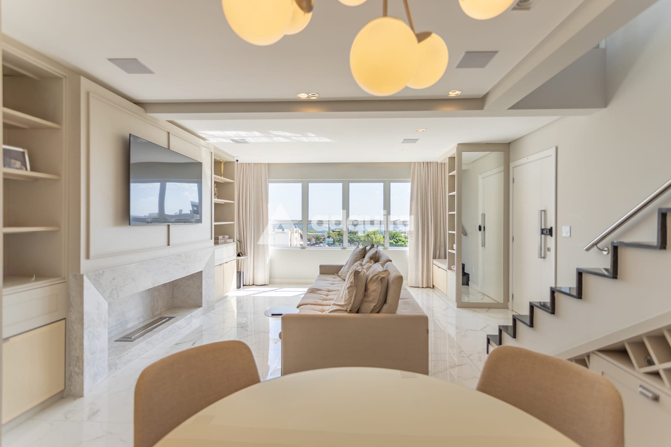 Cobertura, 3 quartos, 238 m² - Foto 3