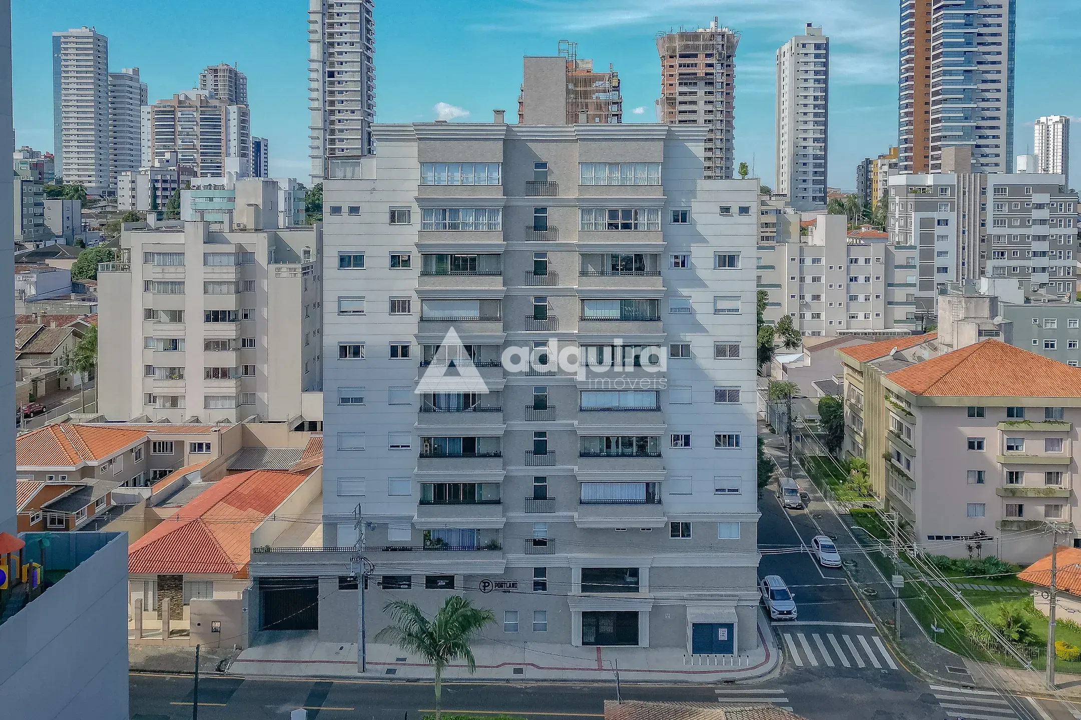 Cobertura, 3 quartos, 238 m² - Foto 1