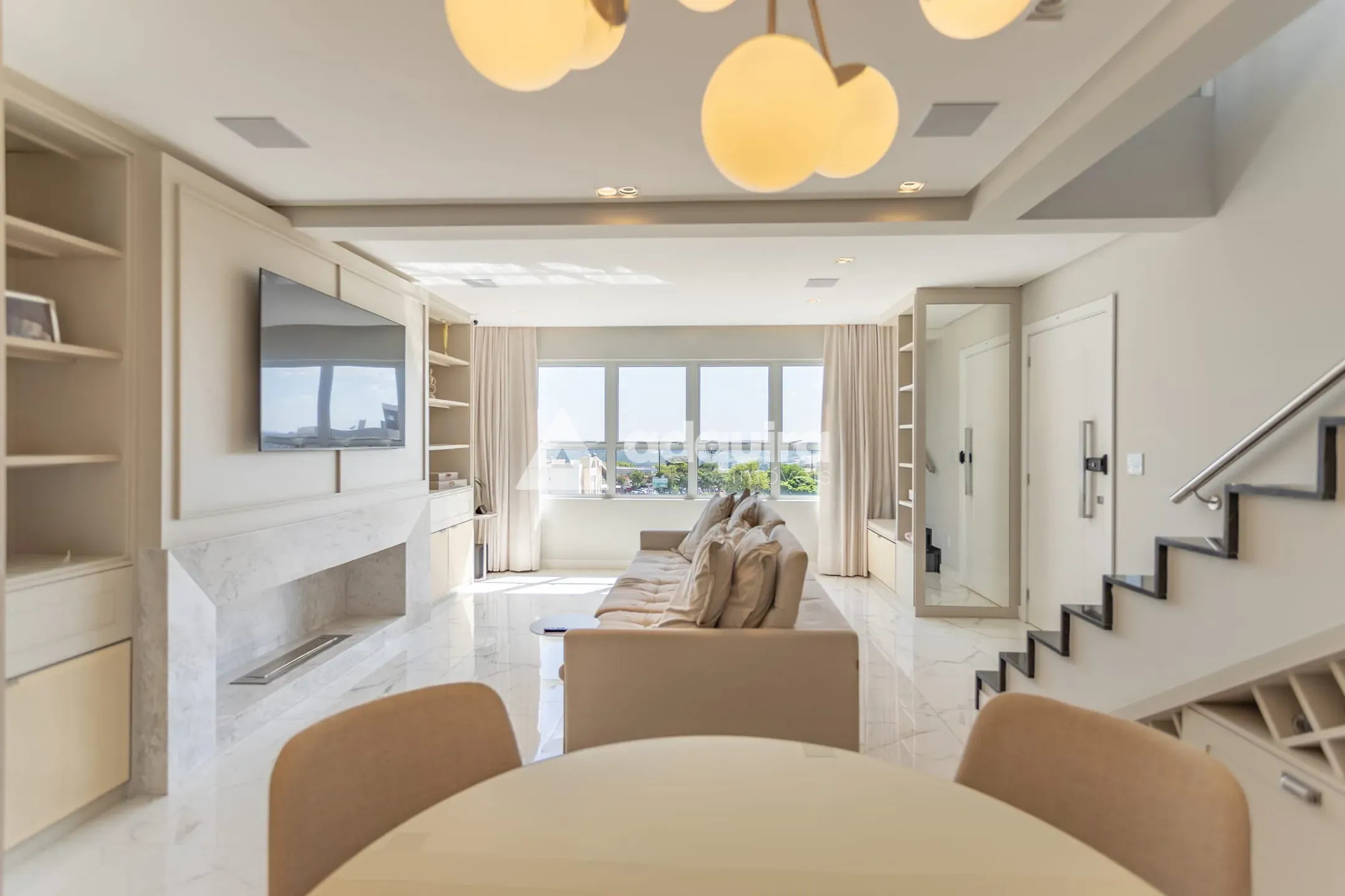 Cobertura, 3 quartos, 238 m² - Foto 3