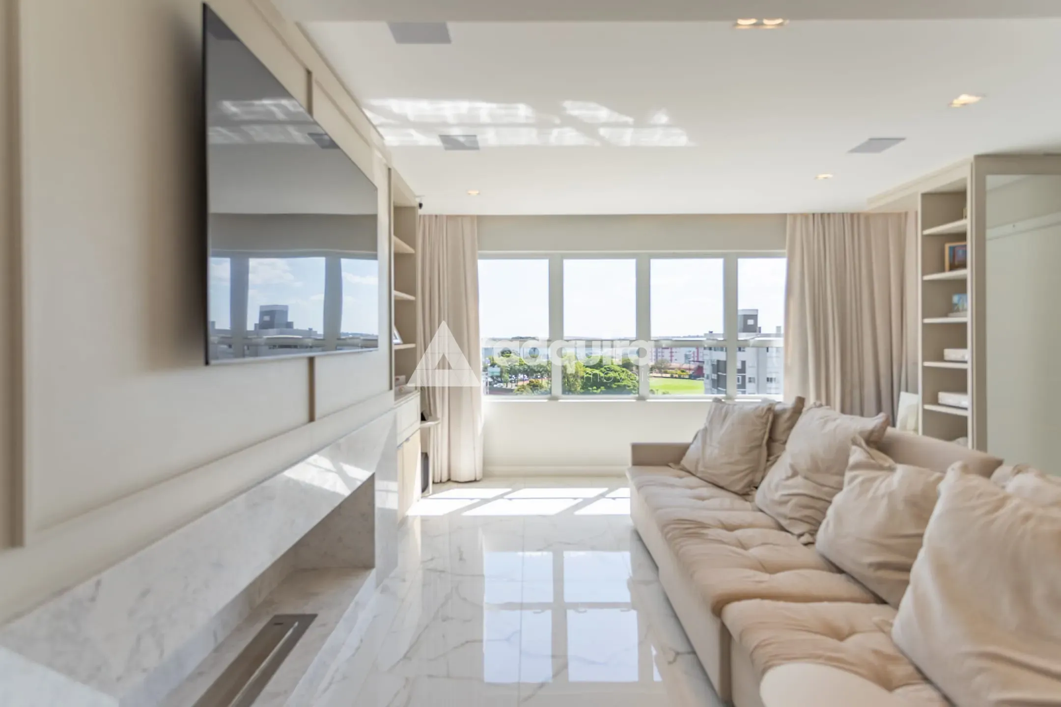 Cobertura, 3 quartos, 238 m² - Foto 4