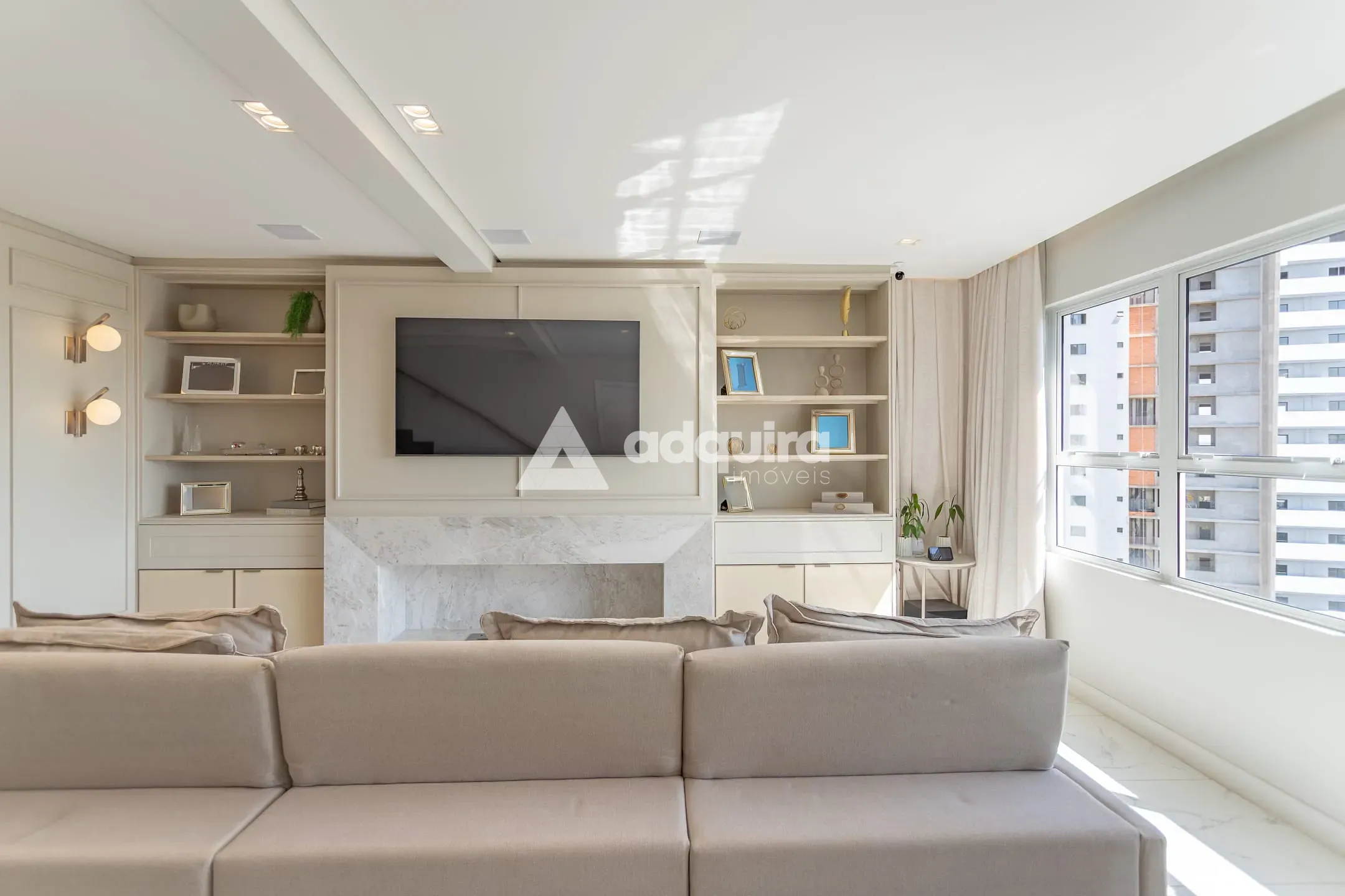 Cobertura, 3 quartos, 238 m² - Foto 2