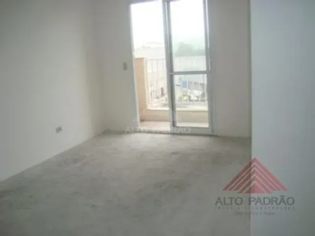Apartamento 2 quartos e 1 banheiro, à venda, no bairro Vila Nossa Senhora das Vitórias em Mauá