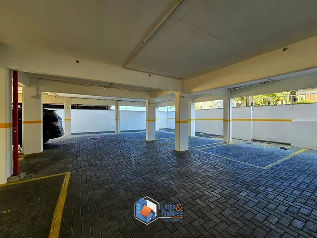 Apartamento com 71550m² 2 quartos e 2 banheiros, à venda, no bairro Meia Praia em Navegantes
