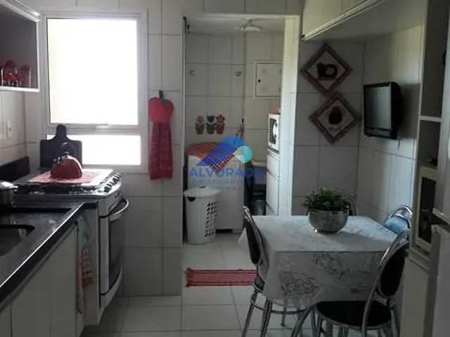 Apartamento 3 quartos e 1 banheiro, à venda, no bairro Jardim Portugal em São José dos Campos