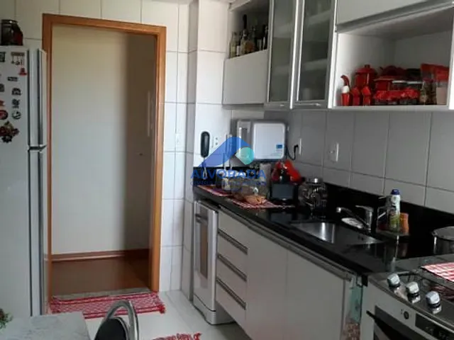 Apartamento 3 quartos e 1 banheiro, à venda, no bairro Jardim Portugal em São José dos Campos