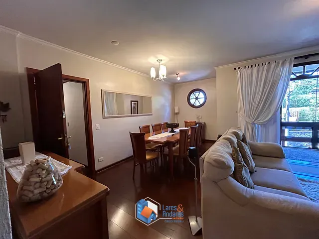 Apartamento com 178m² 4 quartos e 4 banheiros, à venda, no bairro Vila Iara em Campos Do Jordão
