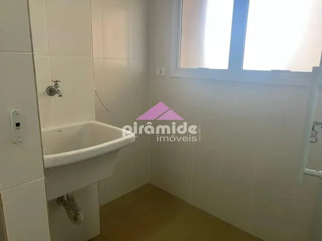 Apartamento com 10m² 2 quartos e 2 banheiros, para alugar, no bairro Jardim Estoril em São José Dos Campos