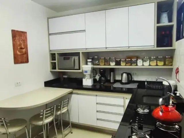 Apartamento 3 quartos e 2 banheiros, à venda, no bairro Bigorrilho em Curitiba