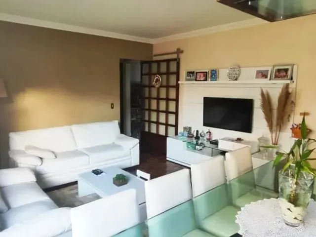 Apartamento 3 quartos e 2 banheiros, à venda, no bairro Bigorrilho em Curitiba