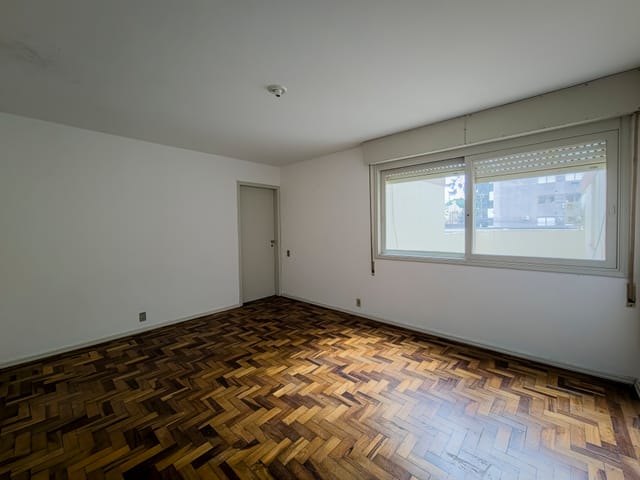 Foto do Apartamento - Apartamento no Centro de Pelotas, RS, condomínio Nossa Sra. da Conceição: 85 m², 3 dorms, sala, cozinha, aquecimento elétrico, garagem. | UP Imóveis
