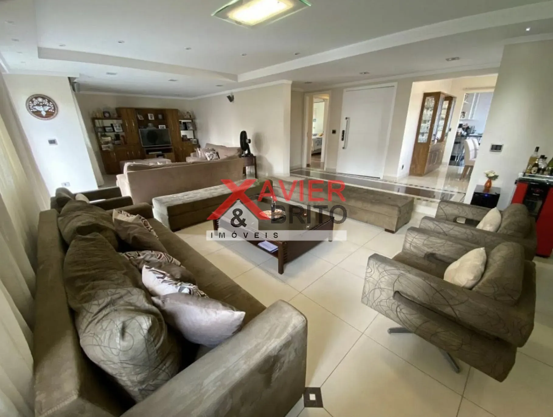 Apartamento, 3 quartos, 186 m² - Foto 1