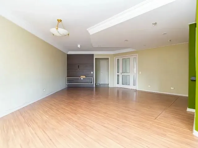 Apartamento 3 quartos e 4 banheiros, à venda, no bairro Centro em Curitiba